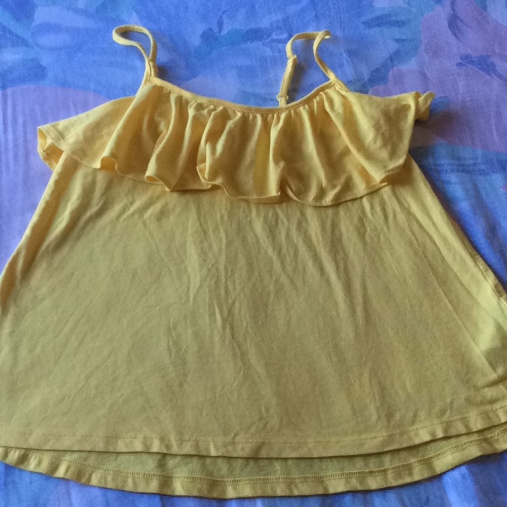 Old Navy girls yellow tank top in small 6-7